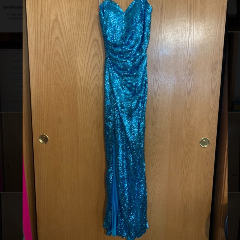 Blue Prom dress